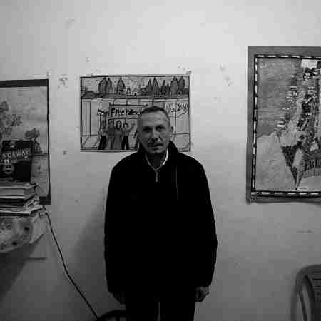 Rester malgré la violence quotidienne des colons israéliens : la vie de la famille Azzeh, à Al-Khalil